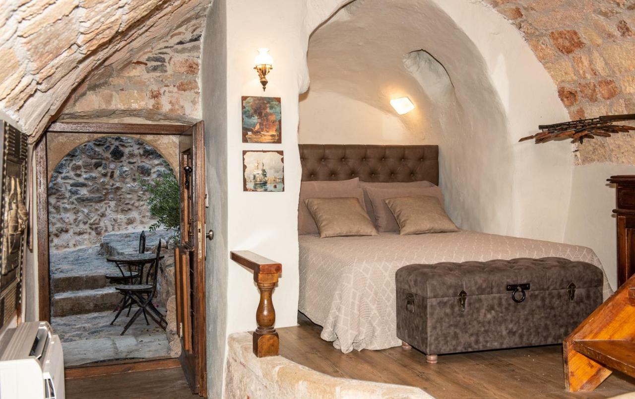 Willa Casa Felicia-The Castle Mansion Monemvasía Zewnętrze zdjęcie